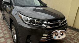 Toyota Highlander 2014 годаfor11 500 000 тг. в Актау – фото 2