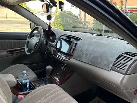 Toyota Camry 2005 года за 6 000 000 тг. в Алматы – фото 17