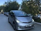 Toyota Estima 2004 года за 5 000 000 тг. в Семей