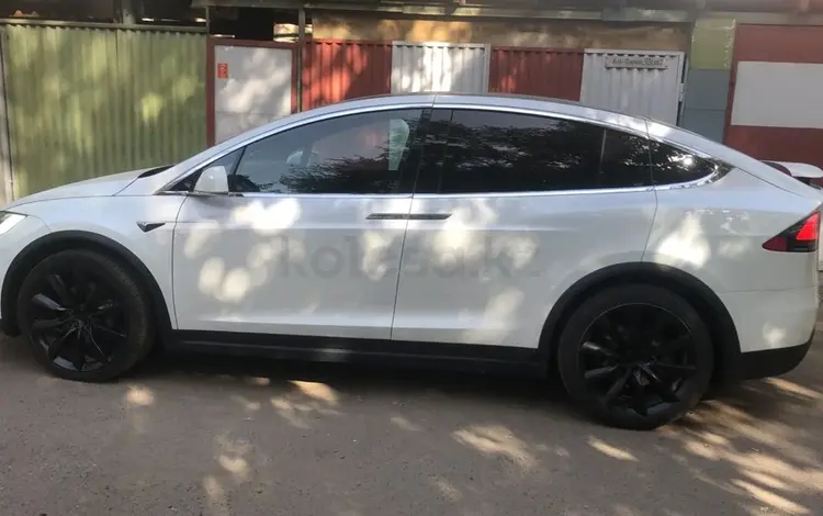 Tesla Model X 2020 года за 47 000 000 тг. в Алматы