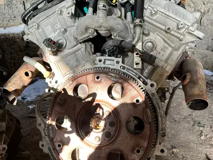 Двигатель (ДВС) 2UZ Форкам LX 470; за 1 050 000 тг. в Шымкент – фото 3