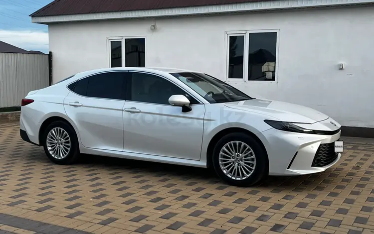 Toyota Camry 2025 годаүшін18 000 000 тг. в Актобе