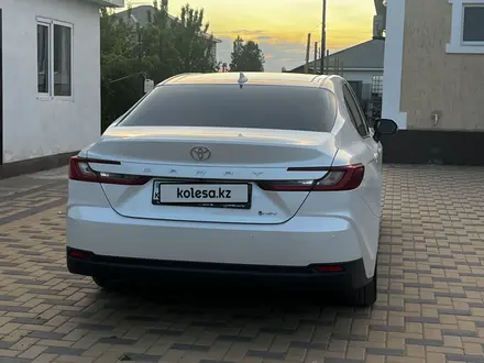 Toyota Camry 2025 года за 18 000 000 тг. в Актобе – фото 7
