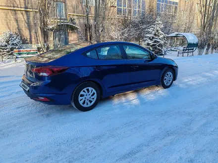 Hyundai Elantra 2018 года за 5 600 000 тг. в Актобе