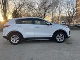 Kia Sportage 2017 года за 8 799 000 тг. в Усть-Каменогорск – фото 4