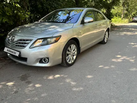 Toyota Camry 2011 года за 7 100 000 тг. в Караганда