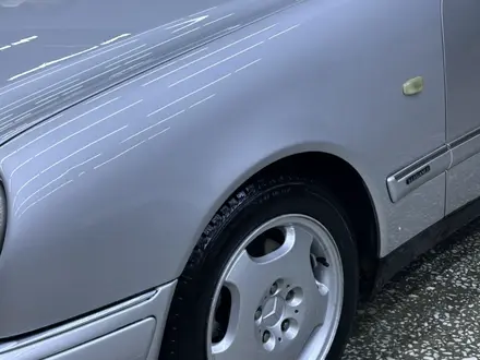 Mercedes-Benz E 280 1997 года за 2 950 000 тг. в Шымкент – фото 4
