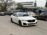 BMW 520 2021 года за 27 000 000 тг. в Алматы – фото 2
