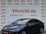Hyundai Elantra 2018 годаүшін8 800 000 тг. в Алматы