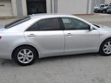 Toyota Camry 2010 годаfor6 500 000 тг. в Атырау – фото 2