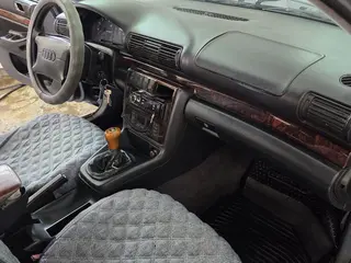 Audi A4, 1995