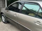 Лексус передние боковые стекла Lexus за 65 000 тг. в Жанаозен – фото 5