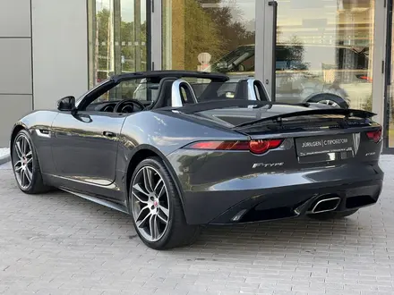 Jaguar F-Type 2020 года за 39 500 000 тг. в Алматы – фото 11