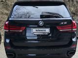 BMW X5 2017 года за 11 000 000 тг. в Караганда – фото 2