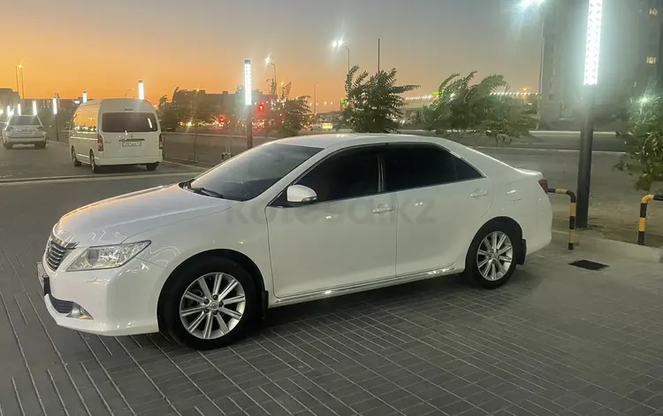 Toyota Camry 2012 годаfor8 900 000 тг. в Актау