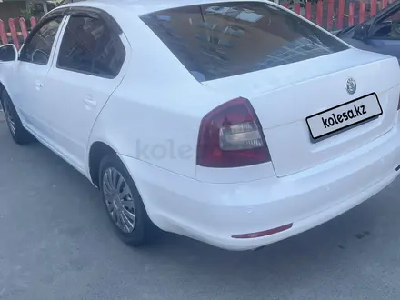 Skoda Octavia 2012 года за 2 800 000 тг. в Атырау – фото 3