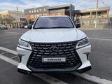 Lexus LX 570 2021 годаfor54 000 000 тг. в Тараз – фото 2