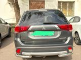 Mitsubishi Outlander 2018 годаүшін8 500 000 тг. в Астана – фото 2