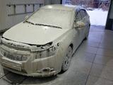 Chevrolet Cruze 2012 года за 4 500 000 тг. в Актобе – фото 3