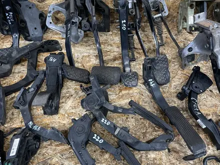 Педаль Газа Тормоза Сцепления за 5 000 тг. в Караганда – фото 3