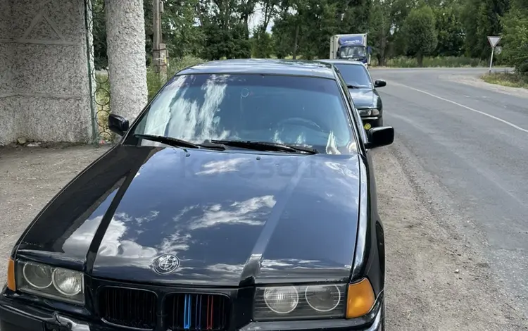 BMW 320 1993 года за 1 550 000 тг. в Алматы