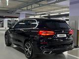 BMW X5 2022 года за 32 000 000 тг. в Шымкент – фото 5