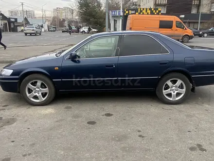 Toyota Camry 1997 года за 3 700 000 тг. в Алматы – фото 6