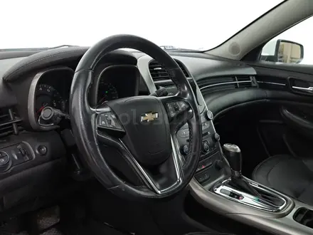 Chevrolet Malibu 2014 года за 3 990 000 тг. в Астана – фото 12