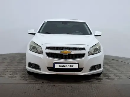 Chevrolet Malibu 2014 года за 3 990 000 тг. в Астана – фото 2