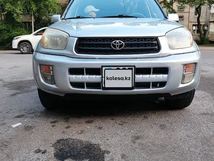 Toyota RAV4 2001 года за 4 500 000 тг. в Алматы – фото 4