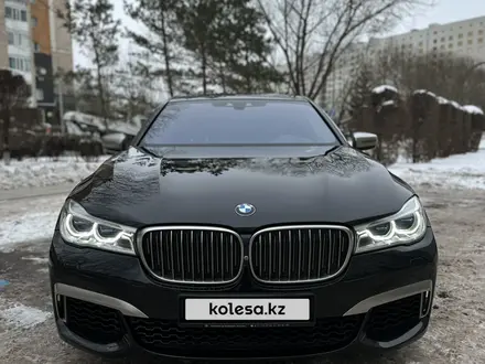 BMW M760 2017 года за 33 000 000 тг. в Алматы – фото 4