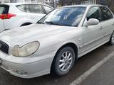 Hyundai Sonata 2002 года за 2 200 000 тг. в Шымкент – фото 4