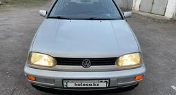 Volkswagen Golf 1996 года за 2 595 000 тг. в Астана – фото 3