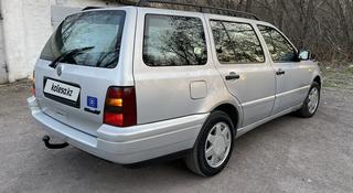 Volkswagen Golf 1996 года за 2 595 000 тг. в Астана