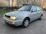 Volkswagen Golf 1996 года за 2 595 000 тг. в Астана – фото 2