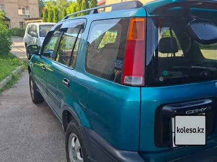 Honda CR-V 1996 года за 3 350 000 тг. в Алматы – фото 2