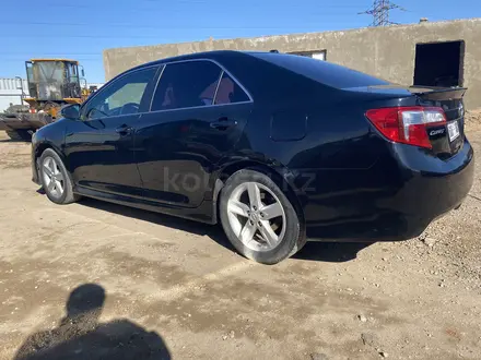 Toyota Camry 2013 года за 6 100 000 тг. в Балхаш – фото 12