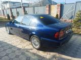 BMW 528 1997 года за 2 700 000 тг. в Алматы – фото 4