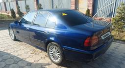 BMW 528 1997 года за 2 700 000 тг. в Алматы – фото 4