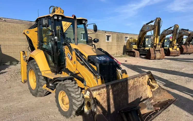 Caterpillar  428 2020 года за 100 000 тг. в Шымкент