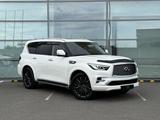 Infiniti QX80 2022 года за 30 500 000 тг. в Астана – фото 2