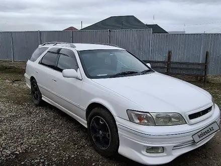 Toyota Mark II Qualis 1997 года за 3 600 000 тг. в Алматы