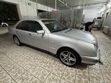 Mercedes-Benz E 320 1997 годаfor2 200 000 тг. в Жанаозен – фото 5