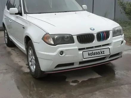 BMW X3 2004 года за 5 500 000 тг. в Уральск – фото 2