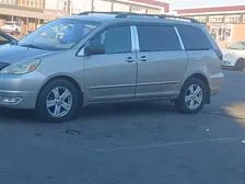 Toyota Sienna, 2004