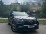 Toyota Highlander 2021 года за 22 000 000 тг. в Астана – фото 2
