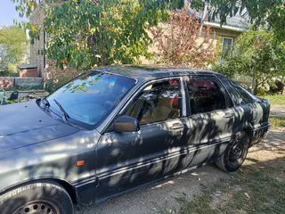 Mitsubishi Galant, 1990