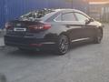 Hyundai Sonata 2015 года за 7 000 000 тг. в Атырау – фото 2
