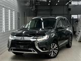 Mitsubishi Outlander 2021 годаүшін10 700 000 тг. в Астана – фото 3