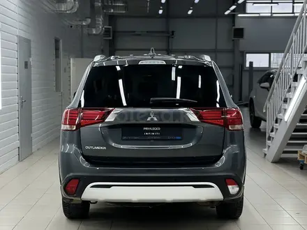 Mitsubishi Outlander 2021 годаүшін9 900 000 тг. в Астана – фото 5